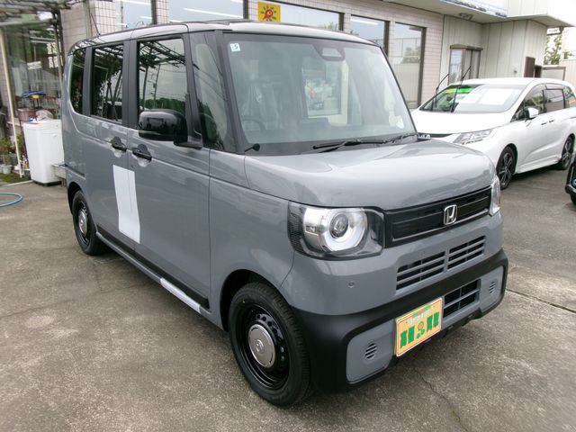 https://jema-auto-bucket.eu-central-1.linodeobjects.com/uploads/1760744809242-16850098_01.jpg