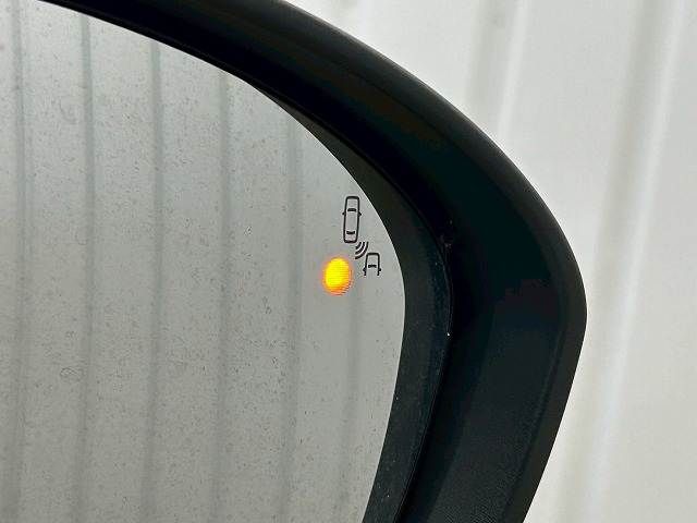 https://jema-auto-bucket.eu-central-1.linodeobjects.com/uploads/1761124665443-24561323_04.jpg