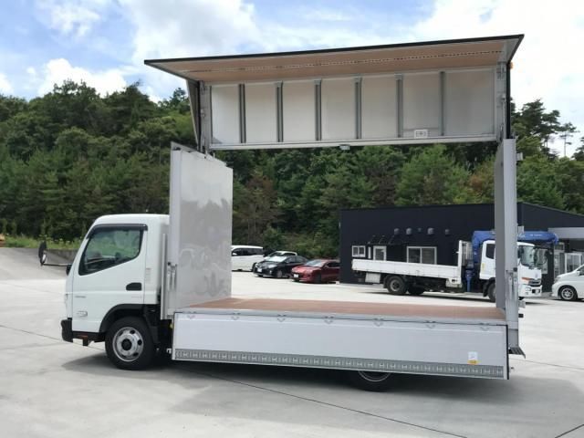 https://jema-auto-bucket.eu-central-1.linodeobjects.com/uploads/1761139728867-24071503_05.jpg