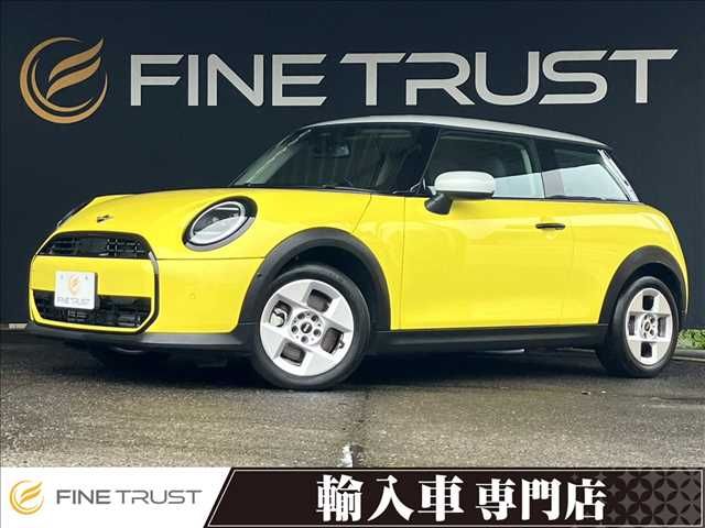 https://jema-auto-bucket.eu-central-1.linodeobjects.com/uploads/1776680859877-10966725_01.jpg