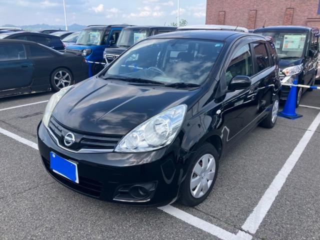 https://jema-auto-bucket.eu-central-1.linodeobjects.com/uploads/1777606063947-12065837_01.jpg