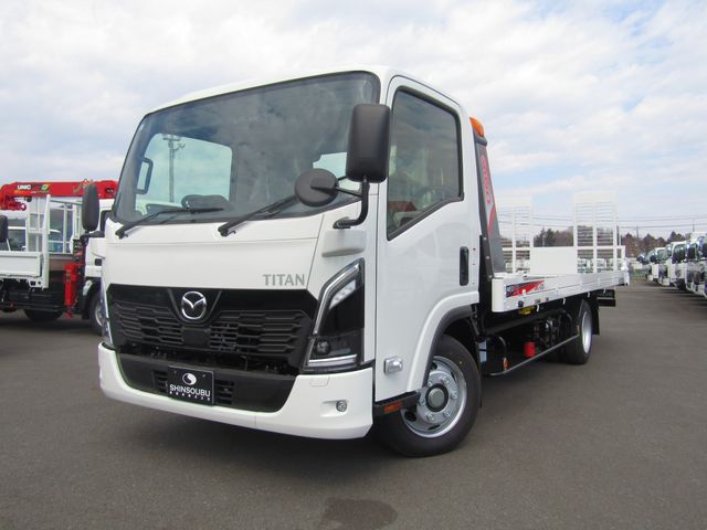 https://jema-auto-bucket.eu-central-1.linodeobjects.com/uploads/1778052000513-34900039_01.jpg