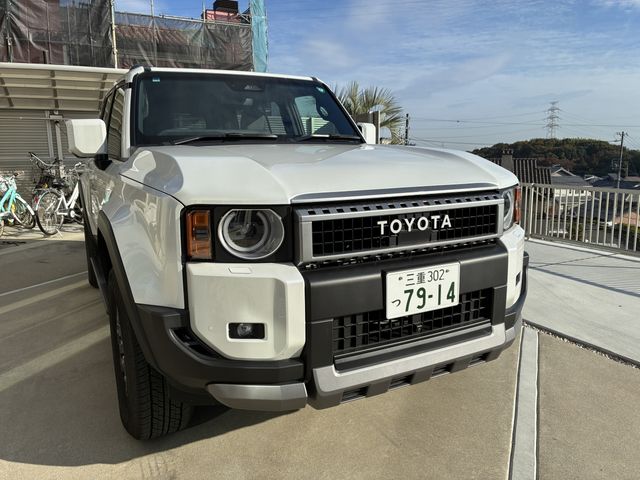 https://jema-auto-bucket.eu-central-1.linodeobjects.com/uploads/1778678788071-34480011_01.jpg