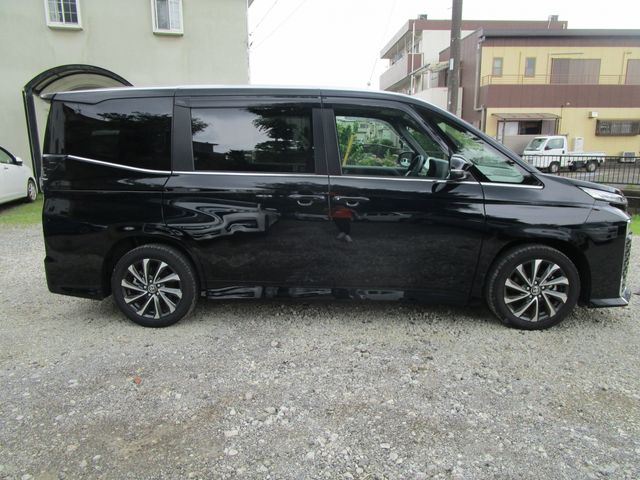 https://jema-auto-bucket.eu-central-1.linodeobjects.com/uploads/1783427109683-18250261_01.jpg