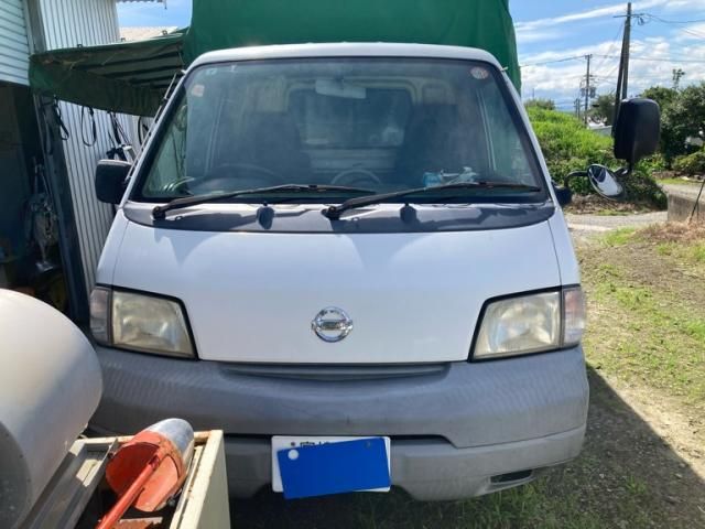 https://jema-auto-bucket.eu-central-1.linodeobjects.com/uploads/1783427565490-18865748_01.jpg