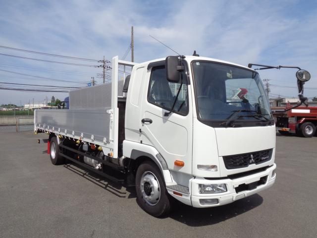 https://jema-auto-bucket.eu-central-1.linodeobjects.com/uploads/1784029659602-16465009_01.jpg